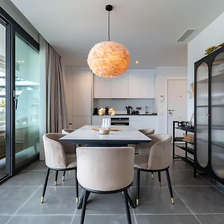 Higueron Oasis Elite Apartment *