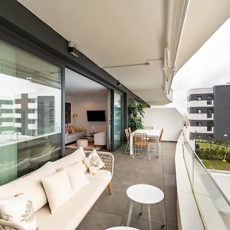 Higueron Oasis Elite Apartment *